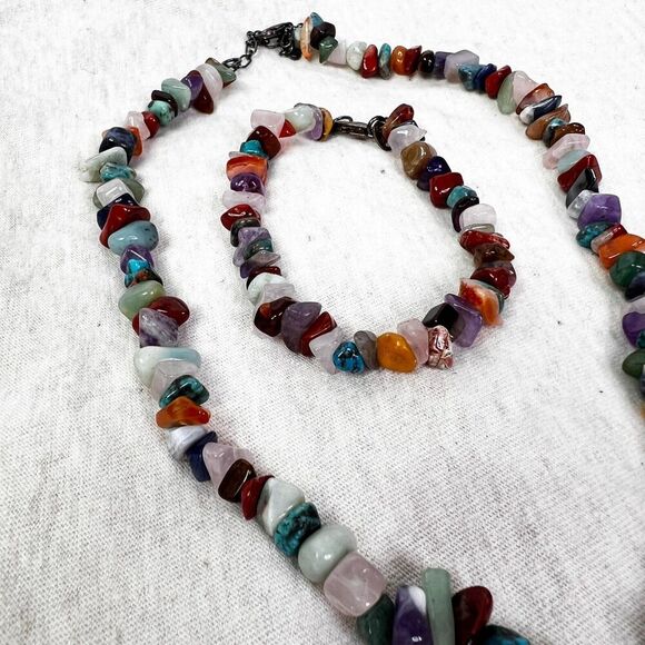 Vintage Chipped Stone Necklace and Bracelet | SE 925 | Multicolor - Picture 6 of 8